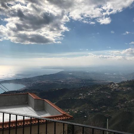 Giorgiada Relax Daire Castelmola Dış mekan fotoğraf